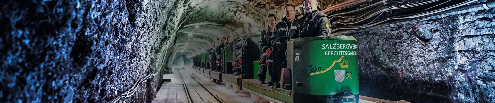 Guests arriving on the mine train