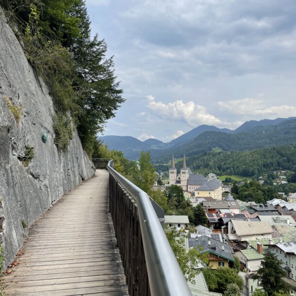 footbridge at brine pipeline trail – view of Berchtesgaden