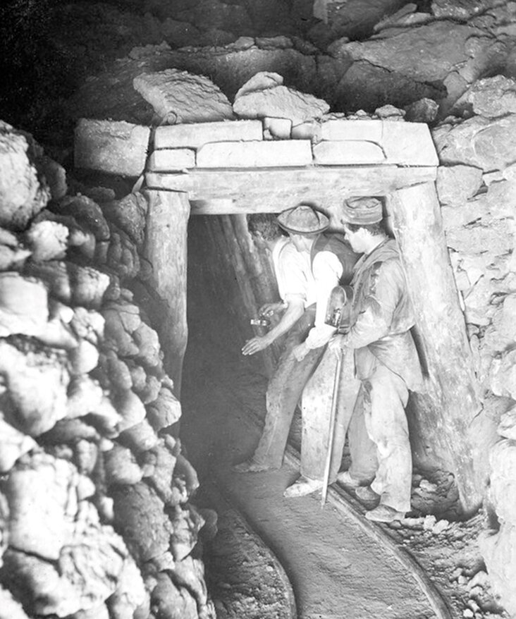 Detonation at the Berchtesgaden salt mine 