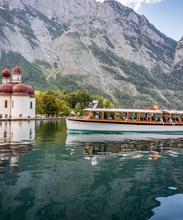 Boat trip across the K?nigsee lake 